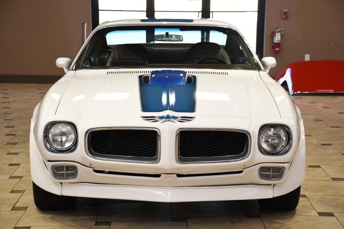 1972 pontiac trans am cameo white and tyrol blue 455ci v8