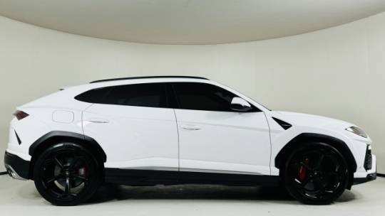 2020 Lamborghini Urus
