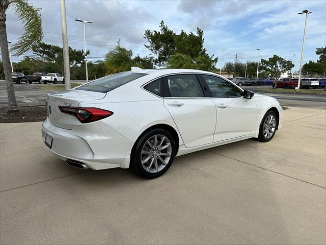 2022 acura tlx base