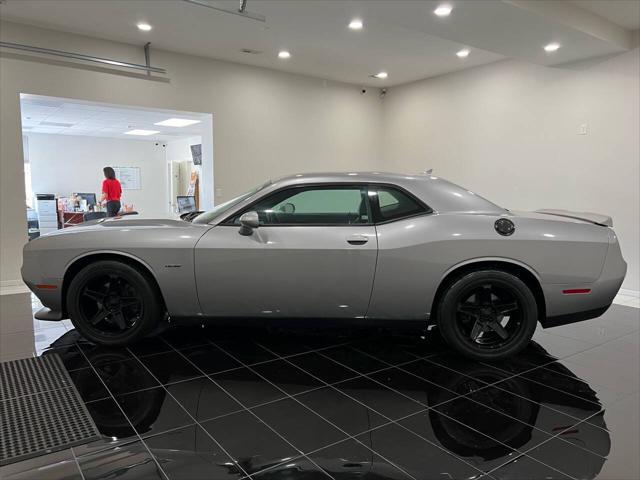 2015 dodge challenger r/t plus