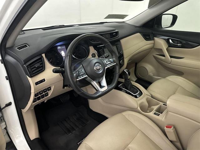2019 nissan rogue sl