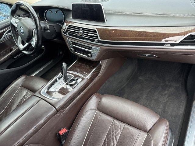 2017 bmw 750 i xdrive