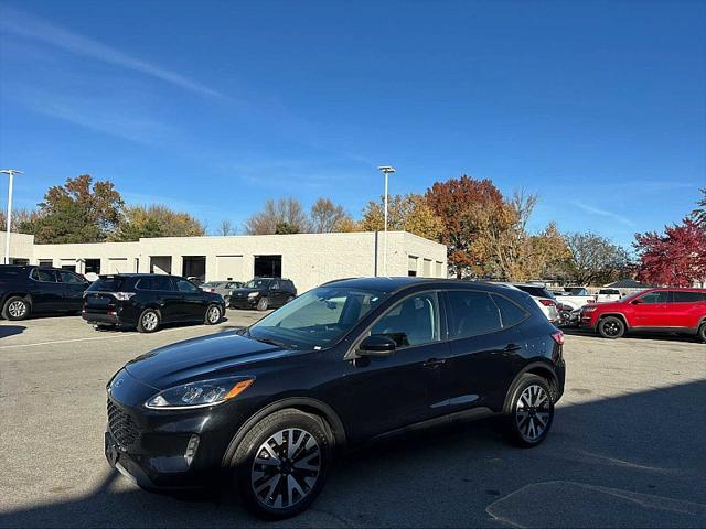 2020 ford escape se