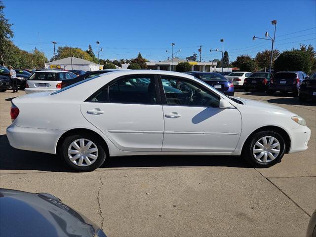 2005 toyota camry se