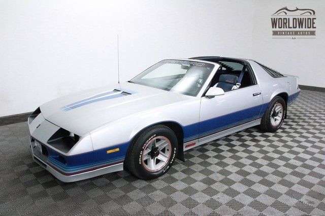 1982 silver rare indy pace car! 2 owner! collector!!