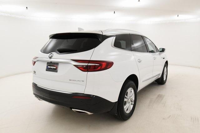 2018 buick enclave essence