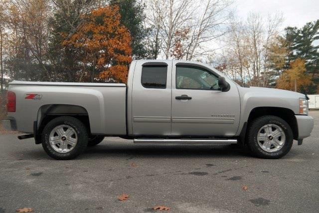 2011 chevrolet silverado 1500 lt 4x4 lt 4dr extended cab 6.5 ft. sb for sale in birch island, maine
