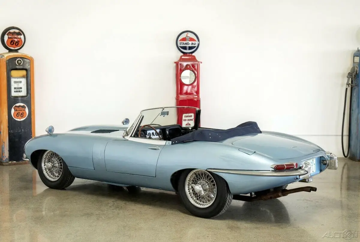 "garage find" 1963 etype 3.8 s1 roadster solid #match opalescent blue/light blue