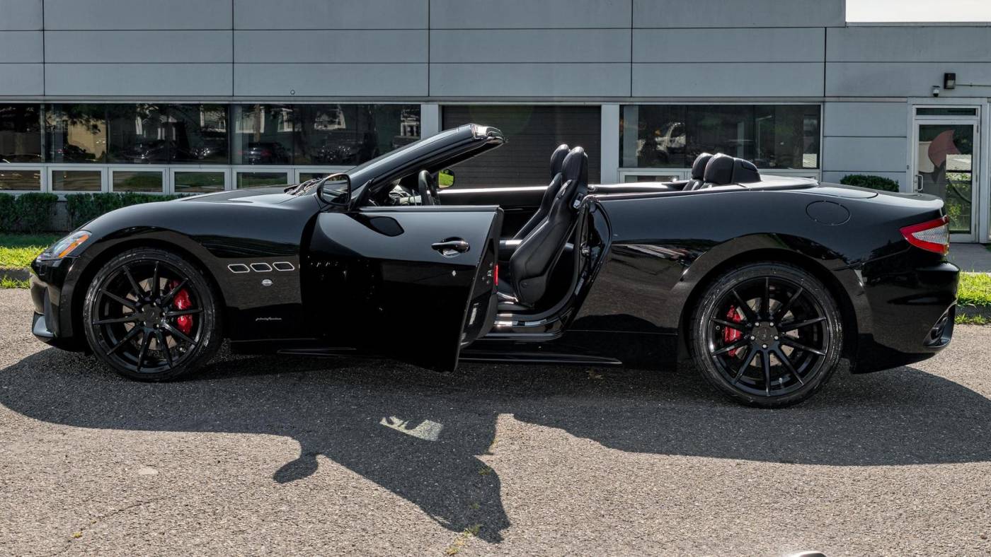 2018 maserati granturismo mc