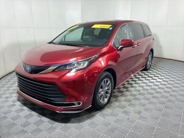 2023 toyota sienna xle 8 passenger