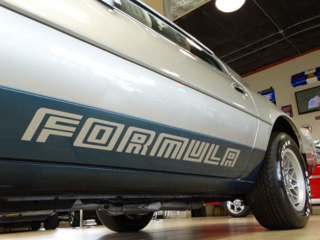 firebird formula 1979 factory air-conditioning new paint 79 78 77 76 75 74 73 70