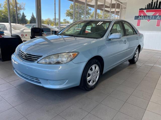 2006 toyota camry standard
