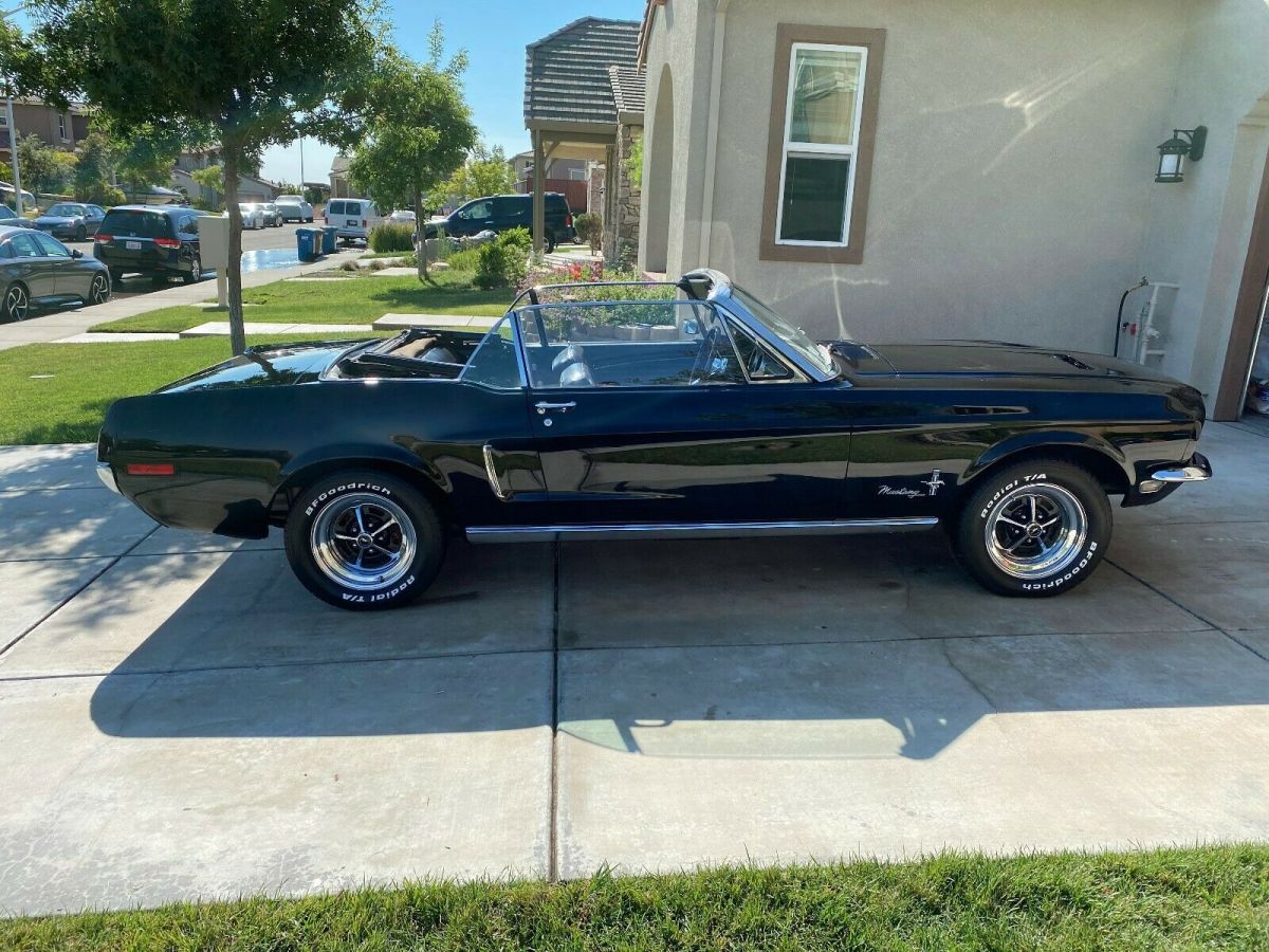 1968 ford mustang 2 door