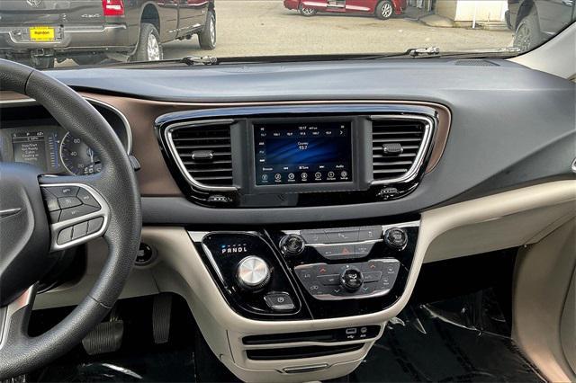 2018 chrysler pacifica touring plus