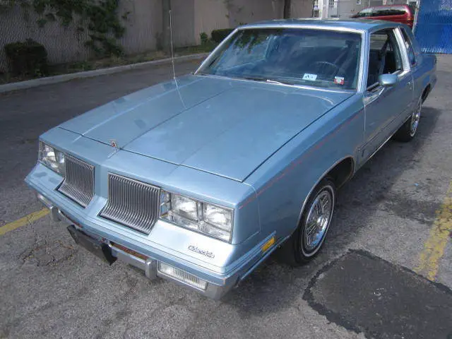 1 owner 53000miles 53000miles 53000miles v8 classic collectible