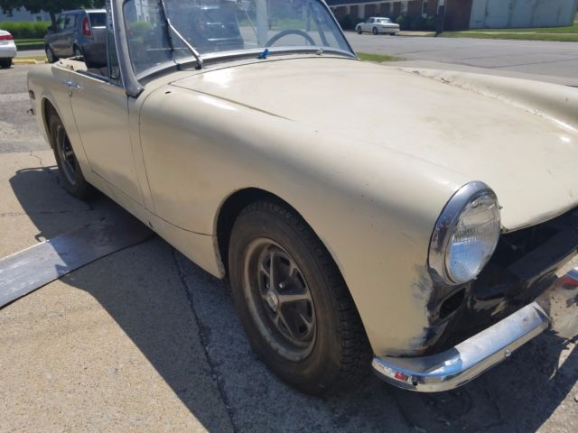 1974 mg midget rebuilt lower end. great runner solid body restoration or parts