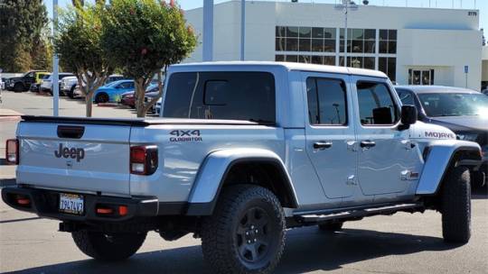 2023 Jeep Gladiator