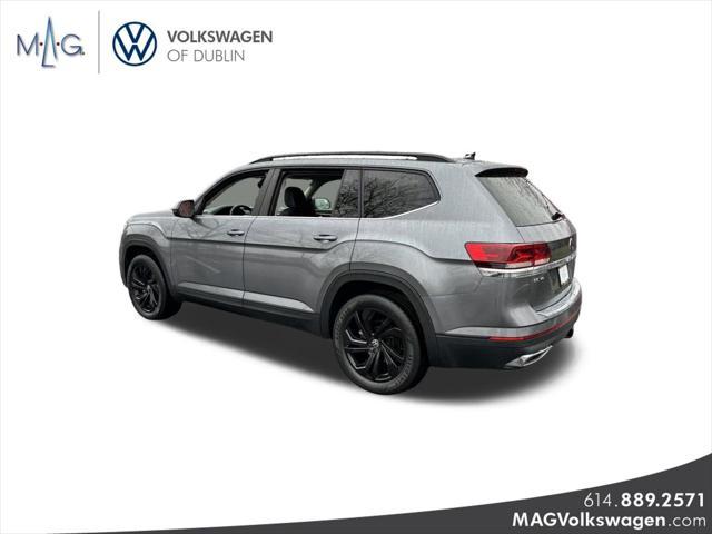 2022 volkswagen atlas 3.6l se w/technology
