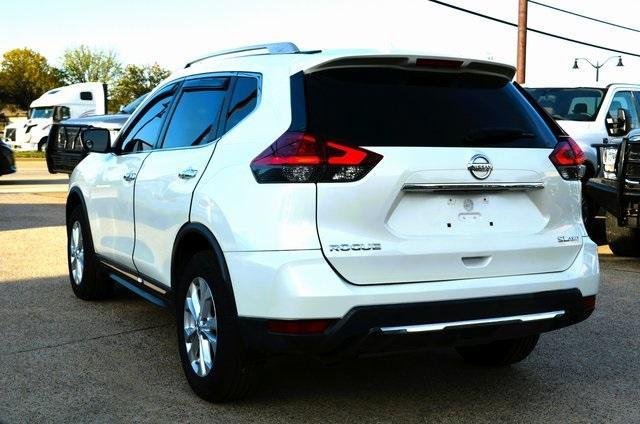 2017 nissan rogue sl