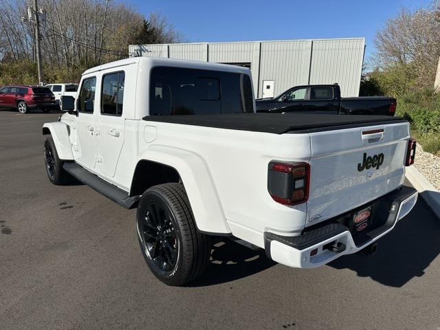 2021 jeep gladiator high altitude