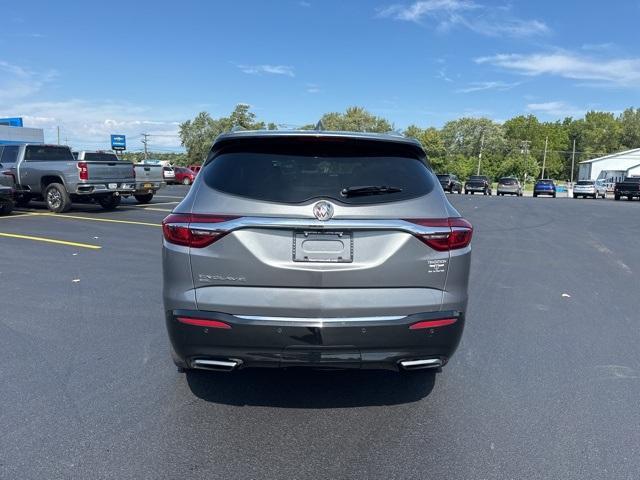 2021 buick enclave essence