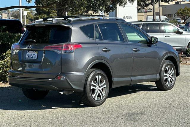 2017 toyota rav4 le