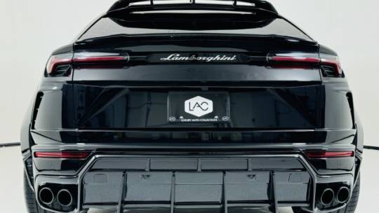 2022 Lamborghini Urus