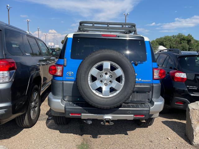 2007 toyota fj cruiser base