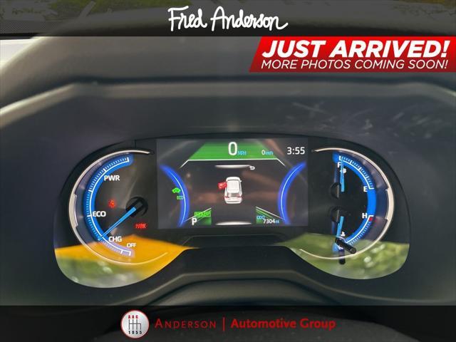 2024 toyota rav4 hybrid se
