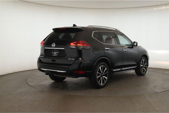 2017 nissan rogue sl