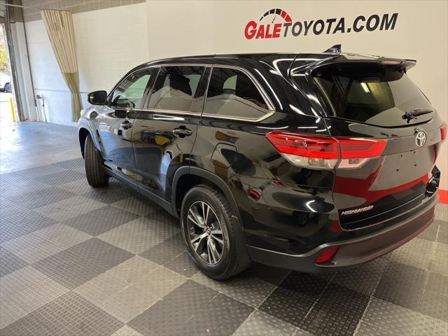 2019 toyota highlander le plus