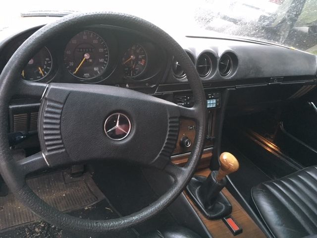 1977 mercedes 280sl european model very rare. ( no reserve last bidder wins )