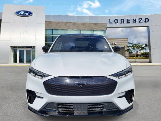 2023 ford mustang mach-e gt