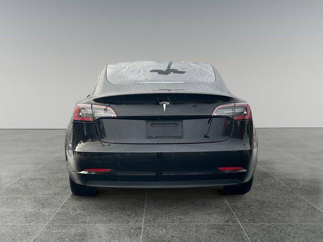 2019 tesla model 3 mid range