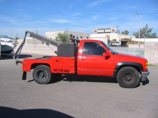 1992 chevrolet 2500 tow truck no reserve!!!
