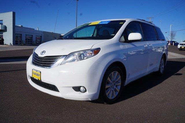 2013 toyota sienna limited 7-passenger awd limited 7-passenger 4dr mini-van for sale in cheyenne, wyoming