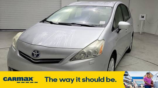 2014 Toyota Prius v (+)