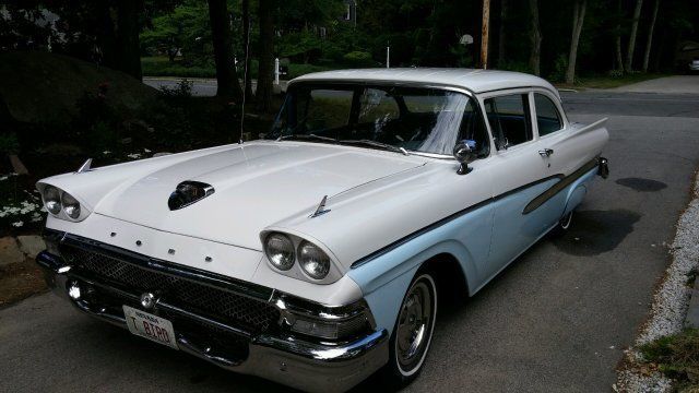 1958 ford fairlane custom 300