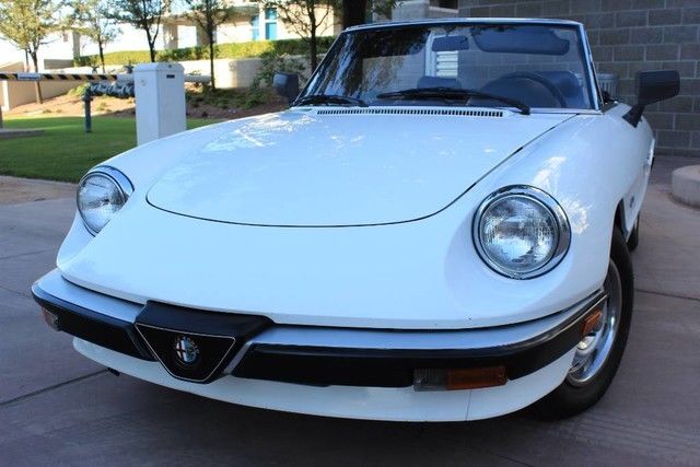 1986 alfa romeo graduate spyder. china white. nice condition. runs great