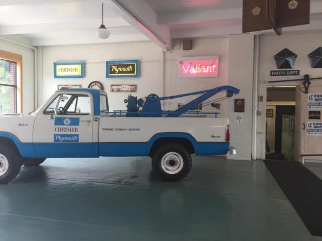 1972 dodge power wagon 200 tow truck meyer plow 1930's weaver power crane