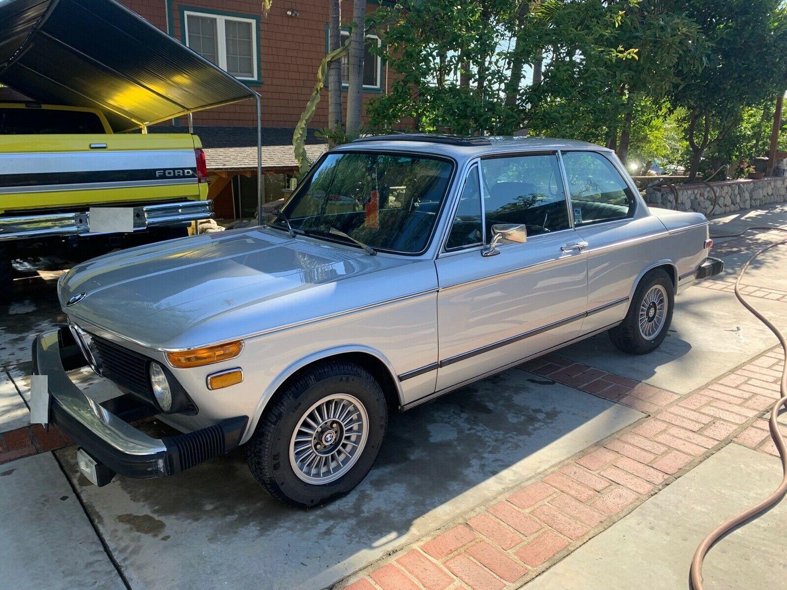1976 bmw 2002 original 2.0-liter inline-four 4 speed completely renovated