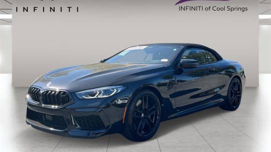 2022 BMW M8