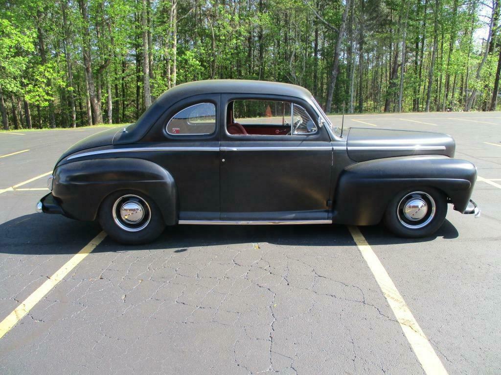 1948 ford club coupe 302 v8