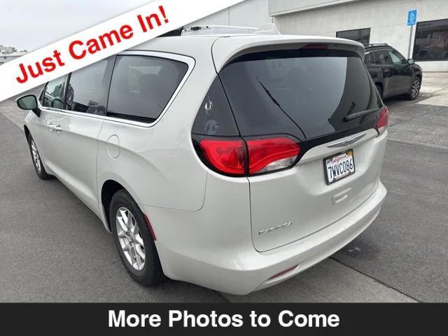 2017 chrysler pacifica touring