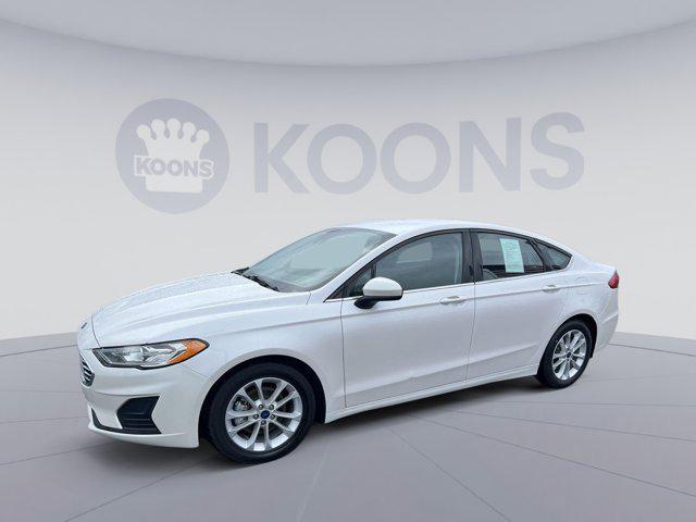 2020 ford fusion se