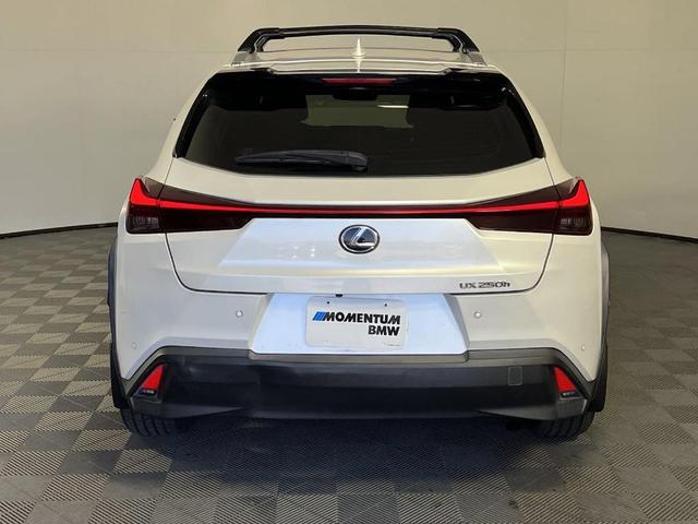 2021 lexus ux 250h base