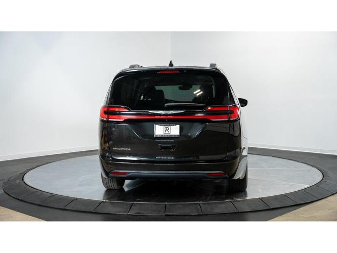 2022 chrysler pacifica in jackson, mississippi