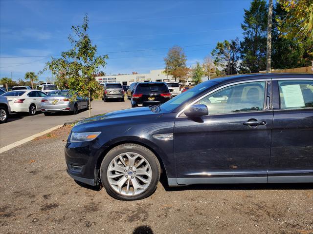 2019 ford taurus limited fwd