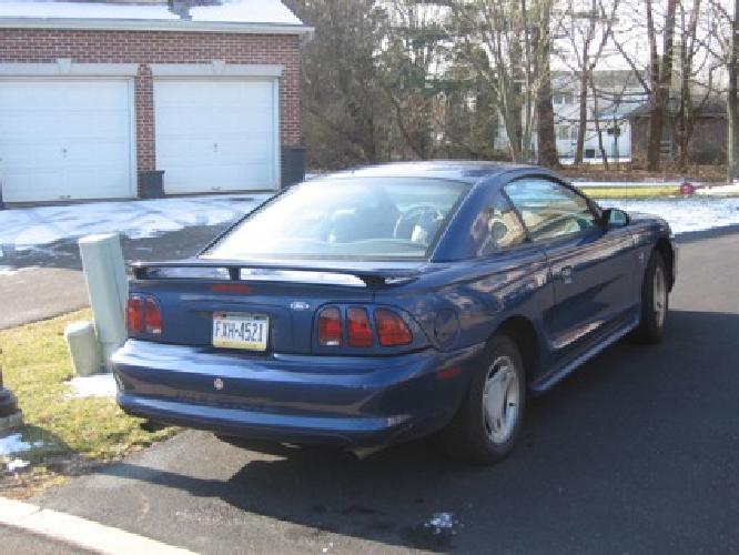 1996 ford mustang 3.8 in maple glen, pa
