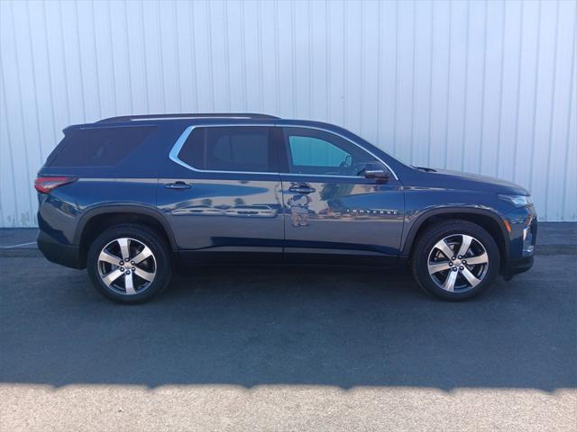 2023 chevrolet traverse lt leather